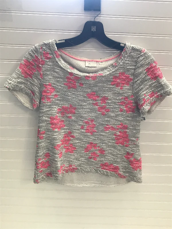 Top Short Sleeve By Postmark In Grey & Pink, Size: Xs